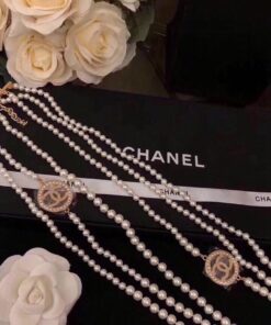 Chanel Necklace - Image 4