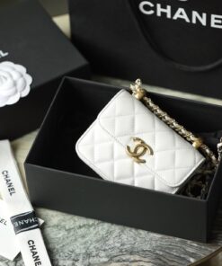 Chanel CO-CO Clutch With Chain 9.5cm/3.7in Gold Toned Hardware For Women White38