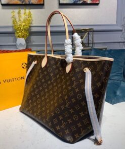 Alternative view of Louis Vuitton Neverfull GM Tote Bag 15.4in/ 39cm Red Monogram Gold Hardware For Women M41181