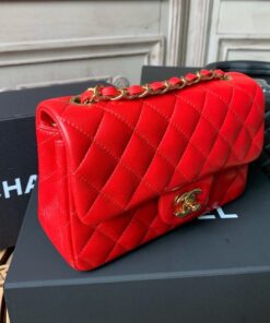 Chanel Flap Bag Mini Crossbody 7.8in/ 20cm Red Gold Hardware For Women A69900 - Image 18