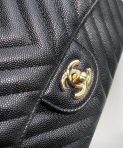 Chanel Chevron Classic Flap Medium Crossbody Bag 10in/ 25.5cm Black Gold Toned Hardware For Women - Image 5
