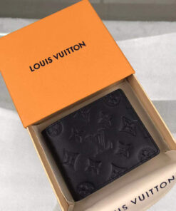 Alternative view of Louis Vuitton Multiple Wallet Monogram Shadow For Men, 4.5in/11.5cm LV M62901