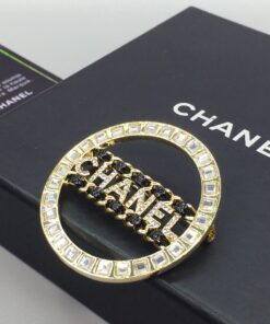 Chanel Brooch Gold-toned Hardware For Women