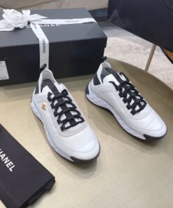 Chanel Sneakers Beige For Women 0.4in/1cm G35617