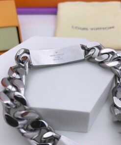 Louis Vuitton Monogram Chain Bracelet For Men M62486 - Image 3
