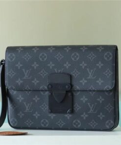 Louis Vuitton S Lock A4 Pouch Taurillon Black For Men, Shoulder And Crossbody Bags, 10.6in/27cm