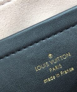 Louis Vuitton Pochette Coussin Shoulder Bag 7.9in/ 20cm Black Gold Hardware For Women M82116 - Image 8