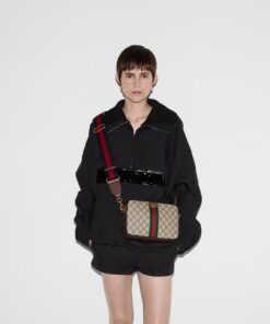 Alternative view of Gucci Ophidia GG Shoulder Bag Beige 9.2in/24cm GG ‎699439 9C2ST 8920