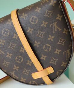 Alternative view of Louis Vuitton Chantilly MM Shoulder Bag in Monogram Canvas for Women, Brown, 24cm/9.4in, M51233