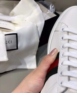 Gucci Ace Sneaker With Bee White For Women GG 431942 02JP0 9064 - Image 9