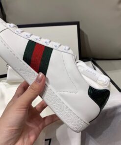 Gucci Ace Sneaker With Bee White For Women GG 431942 02JP0 9064 - Image 12