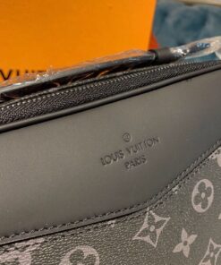 Louis Vuitton Bumbag Monogram Eclipse Canvas For Men, Men’s Belt Bags 11in/28cm LV M42906 - Image 15