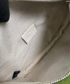 Gucci GG Embossed Belt Bag White GG Embossed 9.1in/23cm GG 658582 1W3CN 9022 - Image 5