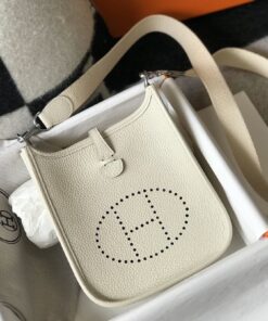 Alternative view of Hermes Evelyne 16 Amazone Bag Beige With Silver-Toned Hardware For Women, Shoulder and Crossbody Bags 6.3in/16cm