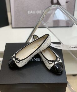 Chanel Ballet Flats White For Women - Image 5