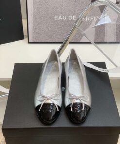 Chanel Ballet Flats Silver For Women
