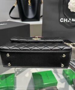 Chanel Flap Bag Medium Crossbody 9in/ 23cm Black Gold Hardware For Women A92990 - Image 7