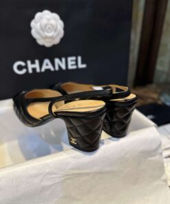 Chanel Patent Slingback Pumps Black For Women - Image 3