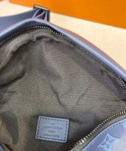 Louis Vuitton Discovery PM Bumbag 17.3in/ 44cm Navy Blue Black Hardware For Men M45729 - Image 16
