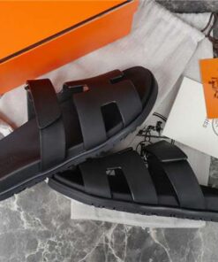 Hermes Chypre Sandal Black For Women - Image 3