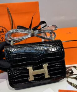 Alternative view of Hermes Constance 23 Pattern Crocodile Black For Women, Shoulder Bag 9in/23cm