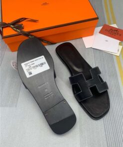 Hermes Oran Sandal Black For Women - Image 4