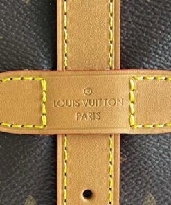 Louis Vuitton Saumur MM Monogram Canvas For Women, Women’s Handbags, Shoulder And Crossbody Bags 11.8in/30cm LV M40710 - Image 4