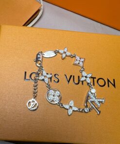 Louis Vuitton Idylle Blossom Multi-Motif Bracelet Silver Hardware For Women - Image 7