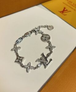 Louis Vuitton Idylle Blossom Multi-Motif Bracelet Silver Hardware For Women - Image 8