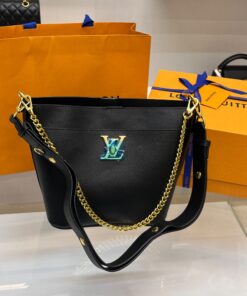 Louis Vuitton Lock And Walk Bag Black For Women M24006- 20.5 Cm/ 8 Inches - Image 4