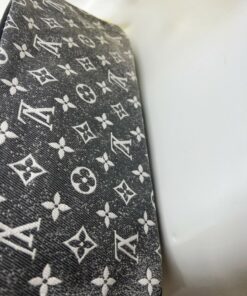 Louis Vuitton Neverfull MM Tote Bag 12.2in/ 31cm Grey Monogram Jacquard Denim Silver Hardware For Women M21465 - Image 5