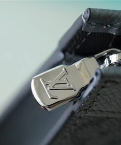 Louis Vuitton Pochette Voyage MM Monogram Gray For Men 10.6in/27cm M30840 - Image 8