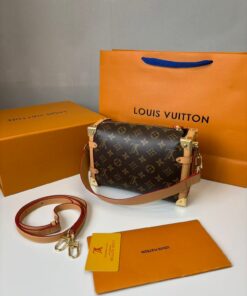 Louis Vuitton Side Trunk MM Shoulder Bag 9.3in/ 23.5cm Brown Monogram Canvas Gold Hardware For Women M46358 - Image 7
