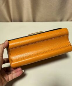 Louis Vuitton Twist MM Epi Gold Miel Brown For Women, Shoulder And Crossbody Bags 9.1in/23cm LV M59686 - Image 5
