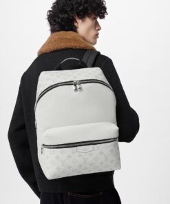 Alternative view of Louis Vuitton Discovery Backpack 15.7in/ 40cm White Palladium Hardware For Men M30953