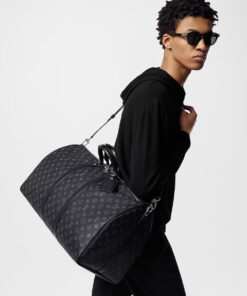 Alternative view of Louis Vuitton Keepall Bandouliere 55 Travel Bag 21.7in/ 55cm Black Monogram Eclipse Silver Hardware M40605