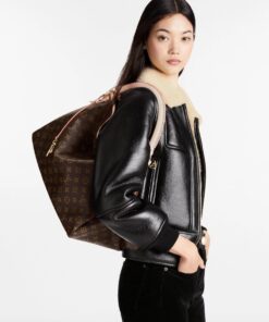 Alternative view of Louis Vuitton Artsy MM Tote Bag 16.1in/ 41cm Brown Monogram Canvas Gold Hardware For Women M44869
