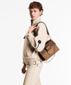 Alternative view of Louis Vuitton Dauphine MM Monogram And Monogram Reverse Canvas By Nicolas Ghesquière For The Cruise Collection, Women’s Handbags, Shoulder Bags 25cm LV M45958