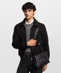 Alternative view of Louis Vuitton Steamer PM Black For Men 9.8in/25cm M46953