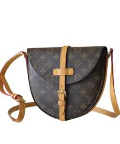 Louis Vuitton Chantilly MM Shoulder Bag in Monogram Canvas for Women, Brown, 24cm/9.4in, M51233