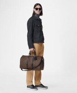 Alternative view of Louis Vuitton Keepall Bandouliere 45 Travel Bag 17.7in/ 45cm Brown Silver Hardware M56711