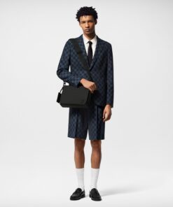 Alternative view of Louis Vuitton Messenger Grain Black For Men, Shoulder and Crossbody Bags 11in/28cm LV M57080