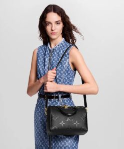Alternative view of Louis Vuitton Speedy Bandouliere 25 Top Handle Bag 9.8in/ 25cm Black Gold Hardware For Women‎ M58951