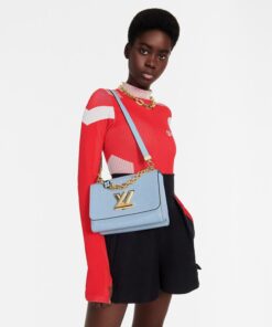 Alternative view of Louis Vuitton Twist MM Monogram Flower Bleu Nuage Blue For Women, Shoulder And Crossbody Bags 9.1in/23cm LV M59627
