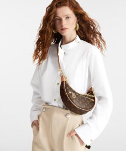 Alternative view of Louis Vuitton Loop Monogram Canvas For Women, Shoulder And Crossbody Bags 9.1in/23cm LV M81098