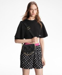Alternative view of Louis Vuitton Wallet On Strap Bubblegram Black 7.9in/20cm for Women M81398