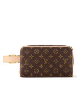 Louis Vuitton Locker Dopp Kit Brown For Men 9.1 Inches/ 23 Cm M83112