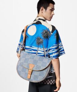Alternative view of Louis Vuitton Montsouris Messenger MM Denim For Men 35cm/14in N40743
