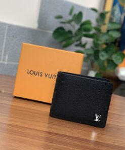 Alternative view of Louis Vuitton Multiple Wallet Taiga Black For Men, Men’s Wallet 4.5in/11.5cm LV M30295