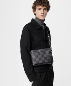 Alternative view of Louis Vuitton Trio Messenger Damier Graphite Black For Men, Men’s Bags, Shoulder And Crossbody Bags 9.8in/ 25cm LV N50017